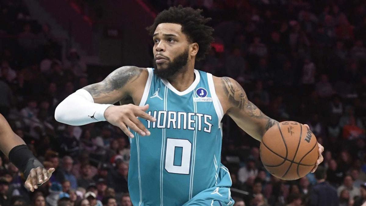 加拿大28预测网-黄蜂队迈尔斯·布里奇斯或成雄鹿交易目标，力图挽救字母哥时代