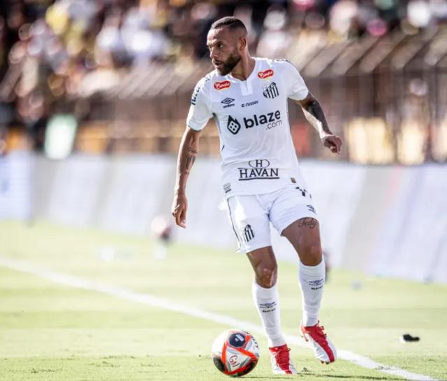 丹麦28-天天乘直升机去训练?费用太高 内马尔也承受不了!