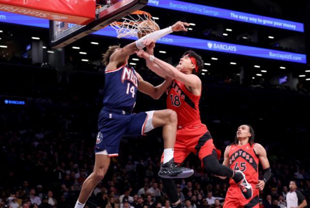 加拿大28预测网-背靠背抢位战篮网先输一场 全员健康之梦遥遥无期