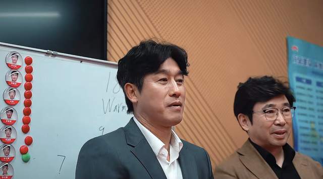 丹麦28-徐正源刚上任遇残阵，辽宁核心停赛，5后卫稳住防守 先拿玉昆试水